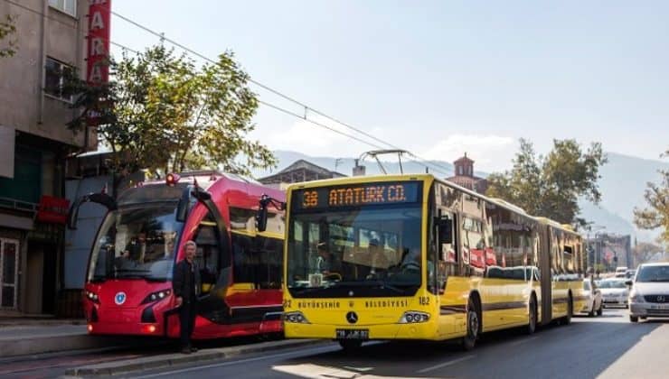 Bursa’da kadınlara ulaşım ücretsiz