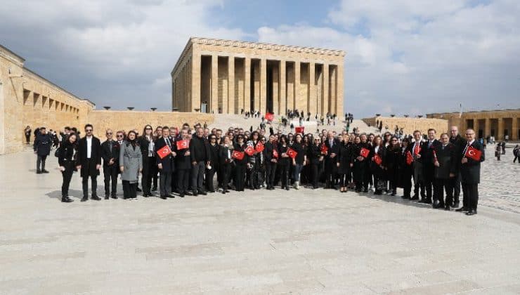 OPET, Dünya Kadınlar Günü’nde Ata’nın huzurundaydı