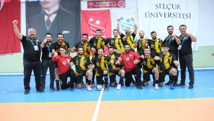 Konya Büyükşehir Belediyespor hentbolda Play-off’a kaldı